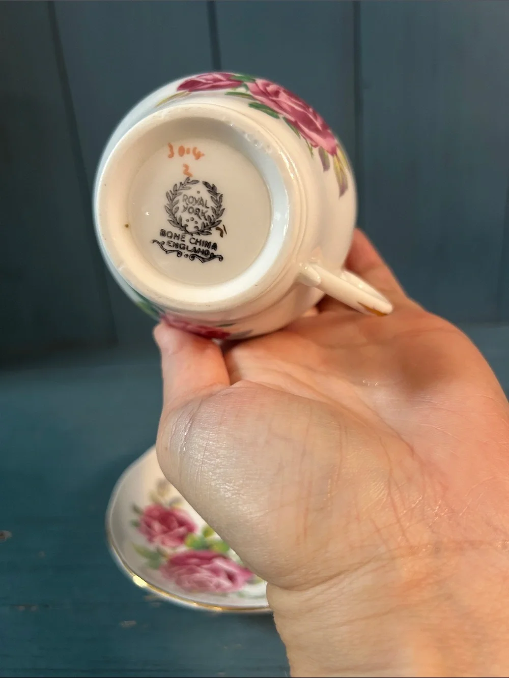 Royal York charming bone